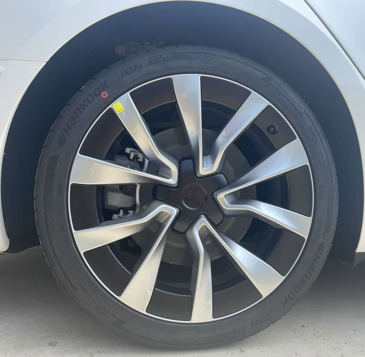 Tesla files for new Model 3 variant in China that could offer up to 800 km range