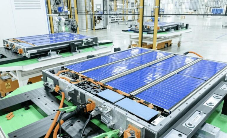 Svolt Energy to begin trial production of semi-solid-state batteries in Q4