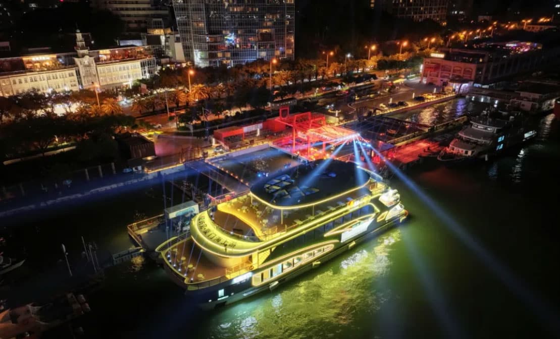 China's first pure electric tourist vessel powered by CATL batteries enters service
