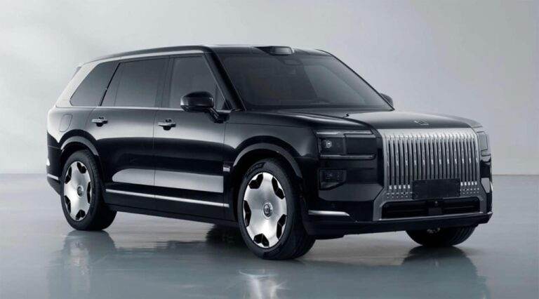 Zeekr files for 9X hybrid SUV, pre-sales to begin by end of this month