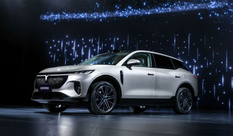 Voyah launches updated Zhiyin SUV starting at $28,450