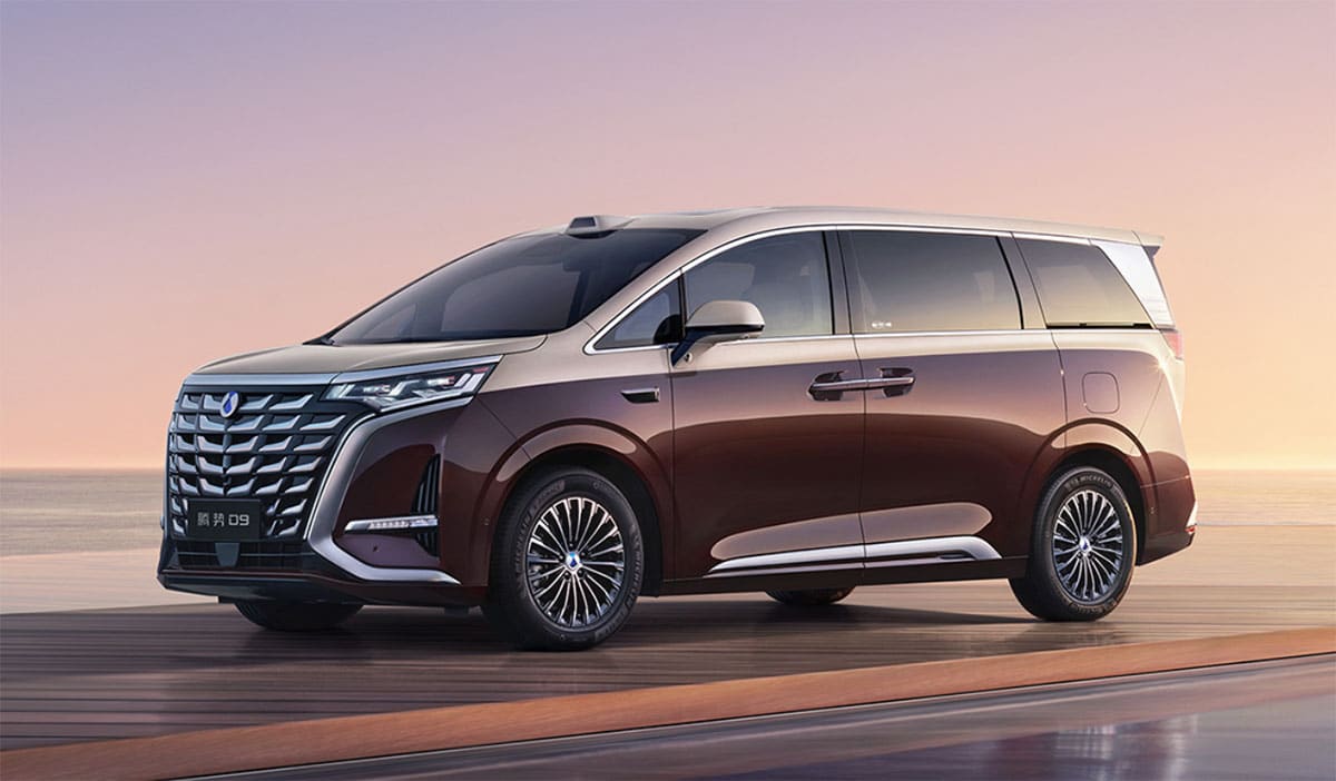 BYD Denza adds new variants to D9 MPV, lowering starting price