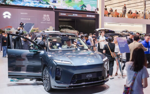Nio's William Li reassures staff in internal speech that Q4 profitability remains achievable