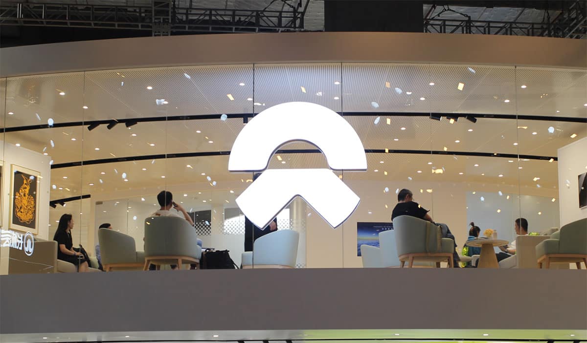 Nio shares resume trading in Singapore after brief halt due to  billion share offering