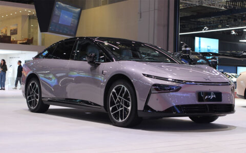 Xpeng reportedly plans to launch extended-range version of P7+ sedan in 2026