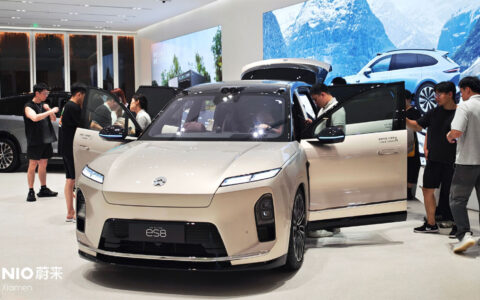 Nio has received about 100,000 cancellable orders for ES8, Deutsche Bank says
