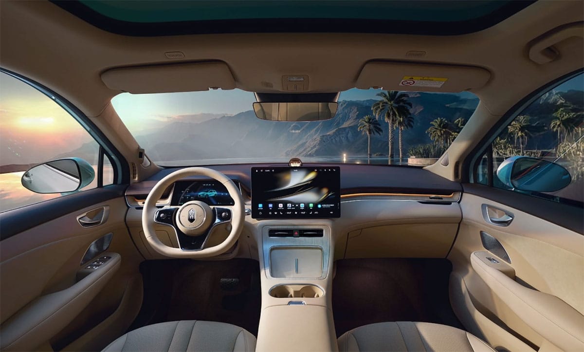 Huawei-SAIC joint brand Shangjie launches 1st model H5, starting at ,470