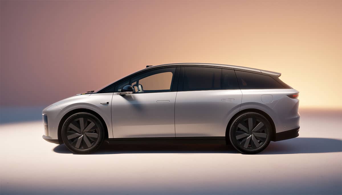 Li Auto launches i6 in latest push in pure-electric SUV market following i8