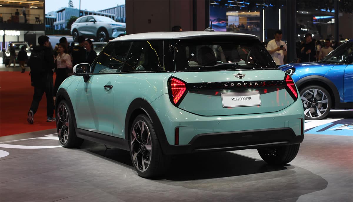 BMW's China venture recalls 7 electric Minis over battery issues