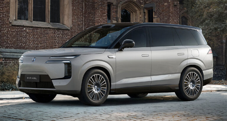 BYD Denza starts pre-sales of 5.2-meter N8L SUV, priced from $44,820