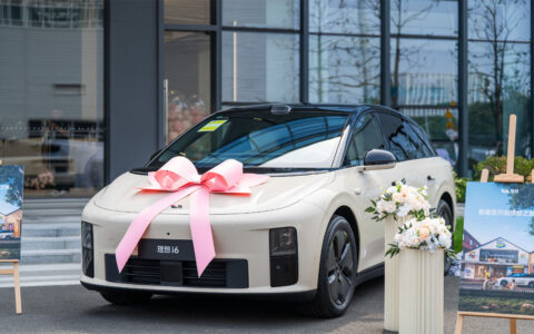 Li Auto follows Nio in guaranteeing tax benefit for new model i6