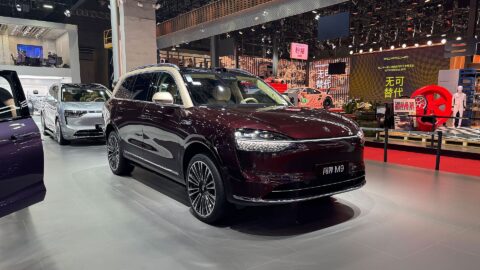 Seres falls in Hong Kong stock market debut