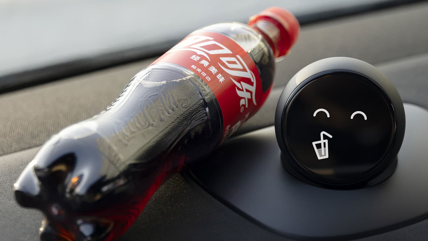 Nio starts displaying Coca-Cola ads at some battery swap stations