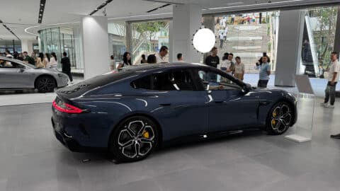 China mulls limiting cars' default performance as EV crashes frequently occur