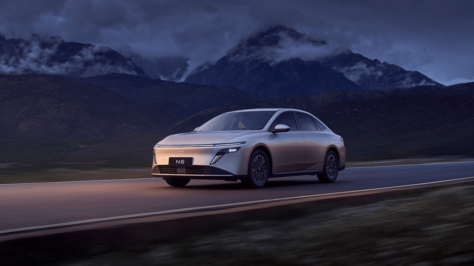 Dongfeng Nissan begins pre-sales of N6 hybrid sedan, starting at ,060