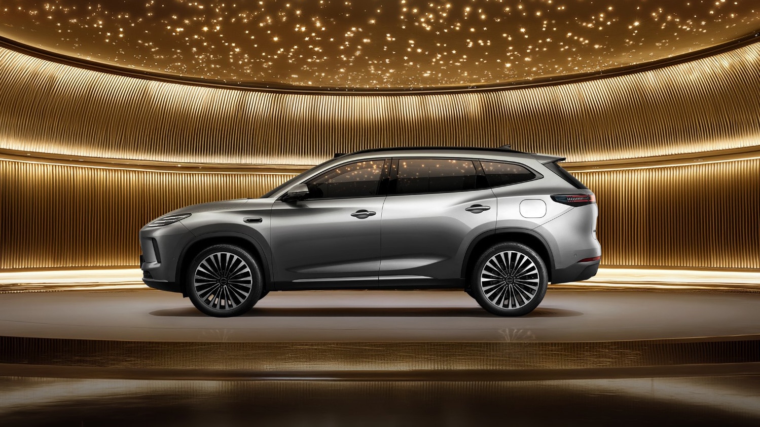 Chery's Exeed brand launches ET5 SUV starting at ,070