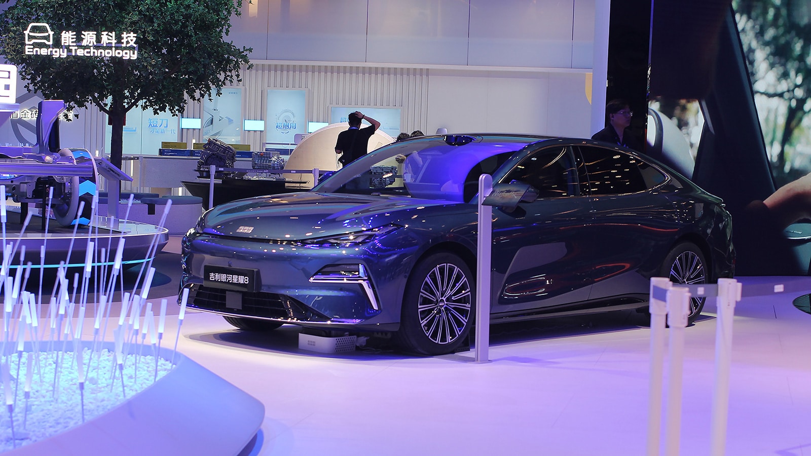 Geely sees record-high sales in Nov as Galaxy brand continues strong growth