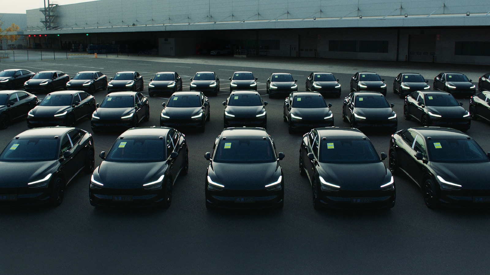 Nio Onvo delivers 40,000th L90 as Black Knight Edition deliveries begin