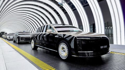 Huawei-backed Maextro sees 10,000th S800 luxury sedan roll off line