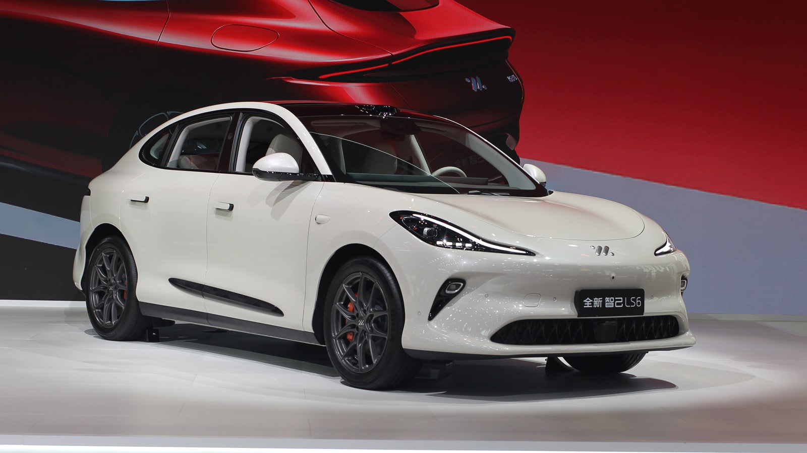 CPCA expects China Dec NEV retail to hit record high of 1.38 million units