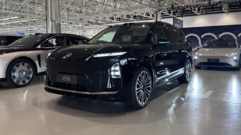 Nio ES8's Dec sales of 22,258 units propel it to China's best-selling large SUV