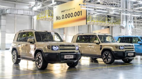 Chery iCar sees 1st production units of V27 SUV roll off line, targeting domestic and global markets