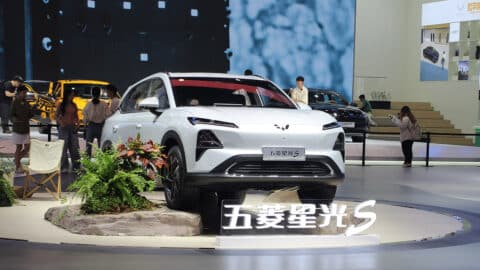 China NEV retail sales in Jan 1-11 fall 38% year-on-year to 117,000 units