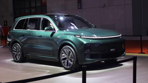 Li Auto aims to deliver 550,000 cars in 2026, with increased focus on EREV models, report says