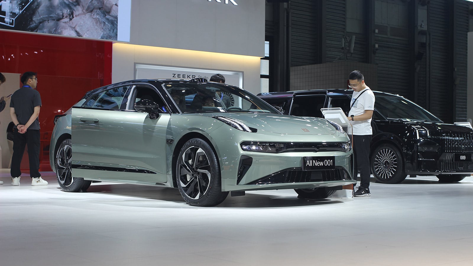 Image for Zeekr recalls 38,277 EVs due to thermal runaway risk in power batteries